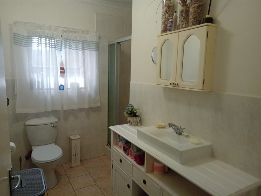 3 Bedroom Property for Sale in C Place Eastern Cape